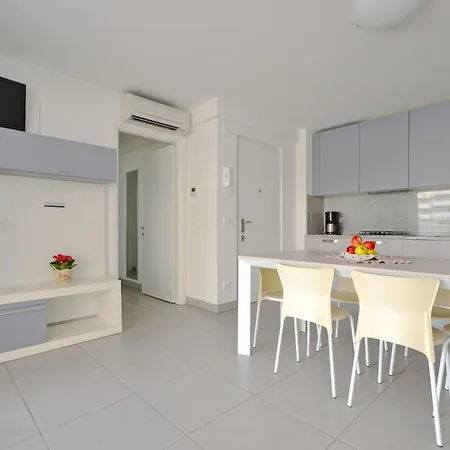 Appartement Mare-3 By Interhome Lignano Sabbiadoro